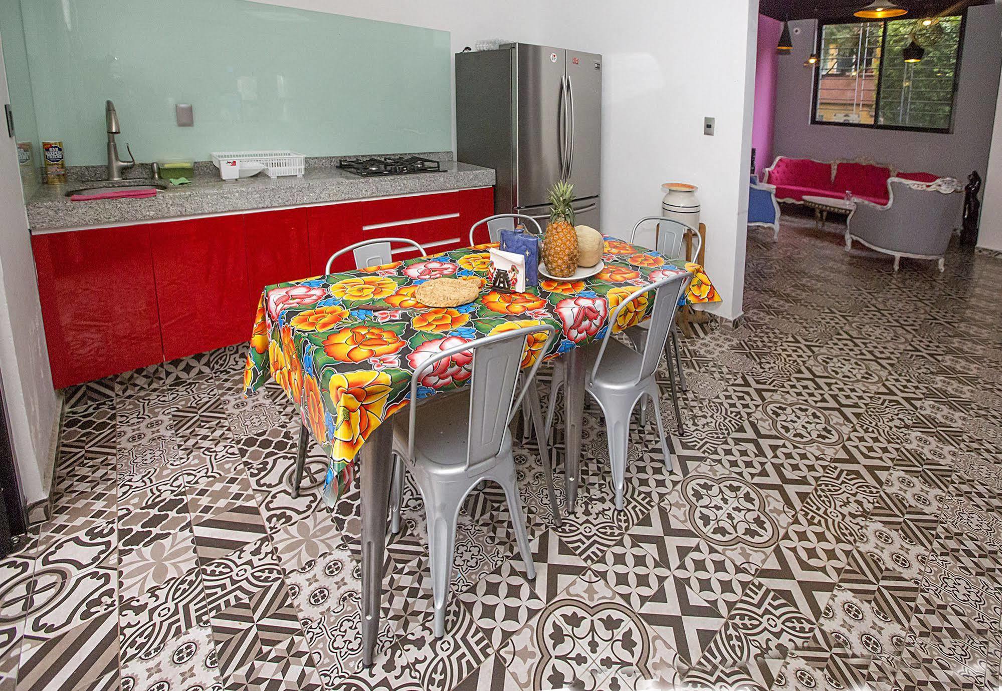 Suites Condesa Mexico City Exterior photo